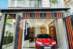 Tôi cần bán gấp căn nhà mới xây mặt tiền đường đt747 hội nghĩa, tân uyên, bình dương.