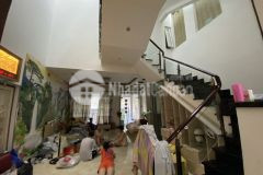 Cho thuê nhà khu trung sơn. dt 6x20. 1 hầm, 1 trệt, 2 lầu, 5pn, sân thượng trước sau. 37trtháng