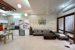 Cần bán nhà hoàng hoa thám ngõ oto giá 7,95 tỷ cách phố 30m dt 85m2