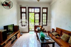 Bán nhà mặt phố phân lô vỉa hè phúc xá, xây 05 tầng, giá 8,5 tỷ