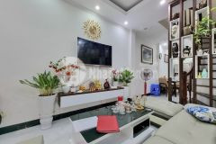 Nhà phùng khoang, trung văn 40m2x4 tầng lô góc, mặt ngõ thông 20m ra ô tô tránh giá 3.9 tỷ