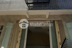 Chủ ngộp giảm còn 2,4 tỷ nhà gần mt trần xuân soạn quận 7