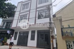 Cần bán nhà ngõ 28 đồi chè đối diện cây xăng cao xanh,hạ long đi vào