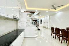 Nhà lầu mới xây khu biệt thự ngọc vân phường 3