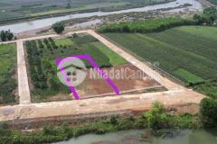 Siêu phẩm nghỉ dưỡng bám sông bôi có dt 1000m2 có sẵn 200m2 ttc