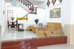 Ms 011 h bán nhà 1 trệt 2 lầu. vị trí khu đô thị chí linh.