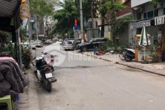 Chỉ 4,4tỷ nhà 40m2 trung tâm ba đình mới đẹp ở luôn ngõ thông rộng gần oto.