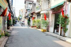 Gấp bán nhà hxh 6m kd tốt bình tân, gần aoen mall tân phú 2 tầng dt 4mx10m chỉ 4..tỷ