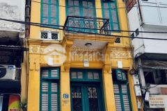 Cho thuê nhà biệt thự cổ ba đình 100m2 x 2 tầng, mặt tiền 5.5m, tầng chia 2 phòng giá 50 triệu