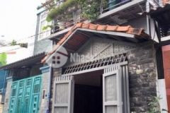 Cần bán căn hộ nhà phố nát 1 trệt 2 lầu quận 12