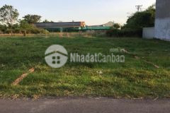 Kẹt tiền nên cần bán gấp lô đất thổ cư 390m2 giá 1 tỷ 900 đất đã có sổ hồng riêng, ngay kcn tây bắc