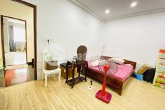 Bán nhà 4 tầng cực đẹp hồ bá kiện, 40m2, mặt tiền 4m hơn giá rẻ