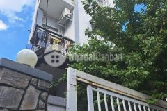 Chdv 4 tầng 8 phòng đang cho thuê 20tr tân thuận đông quận 7 chỉ 4.9 tỷ