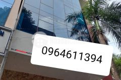 Bán tòa văn phòng, đường trung kính, ô tô tránh đỗ vỉa hè 3m, dt 105mx 6 tầng, 35.5 tỷ