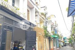 Nhỉnh 80trm2 có nhà 3 tầng,ngang 5m,hẻm xe tăng quang trung,p.14,gv