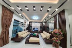 Bán nhà bồ đề long biên ngõ thông ô tô 3 bước ra phố 45m2 mt4,5m nhỉnh 6tỷ