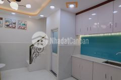 Nhà bán mới xây 100 vào ở liền, 1 trệt 2 lầu, hẻm 6 m thông