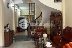 Bán nhà lk la khê, vỉa hè, p.lô, ô tô tránh, 50m, 5t, tiền 4m, nhỉnh 7 tỷ.