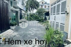 Bán nhà 1 trệt 2 lầu đường 30 linh đông, dt 61m2, giá 6.7 tỷ