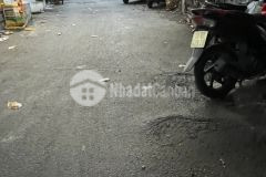 Gấp bán nhà phan huy ích, hẻm 3 mét, 2 tầng 3pn, dt 4,8x12.5, giá nhỉnh 3 tỷ, lh 0706819431.