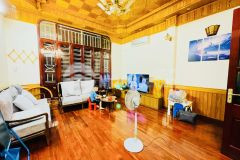 Cần bán nhà phố trần quốc hoàn, gần mặt phố vỉa hè kinh doanh, 5t 45m2