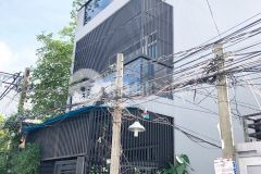 Bán nhà hẻm xe hơi phú thuận, quận 7, dt 4,5x15m, 3 lầu. giá 6,9 tỷ