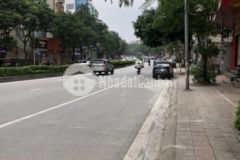 Bán gấp lô đất phố nguyễn văn cừ 50 m2 mt 3 8 m