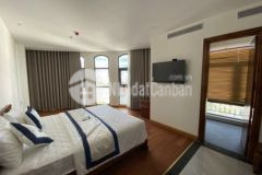 Tòa nhà hầm 5 tầng khu k300 5m x 20m giá 26 tỷ