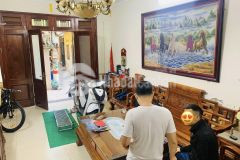 Bán nhà đội cấn. ba đình. dt 25mx6t, mt 3,5m. giá 3,75 tỷ.