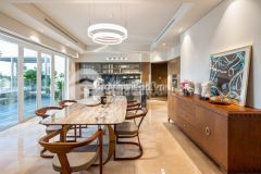 Bán căn pool villa diamond island, 2 tầng, 500m2, hồ bơi sân vườn, 3pn chính