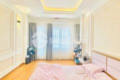 Bán nhà đẹp ngõ 165 cầu giấy,2 thoáng,40m,4t,giá chỉ 4.4 tỷ lh hải 0966866250