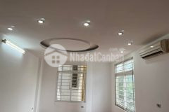 Bán nhà nguyễn văn cừ long biên 45mx5t nở hậu mặt tiền rộng ngõ thông gần ô tô tránh giá 3.9 tỷ.