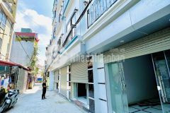 Nhà gần cổ linh, thạch bàn 34m2, xây 5 tầng, ô tô 7 chỗ vào