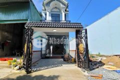 Bán nhà 1 trệt 1 lầu gần chợ tân bình tp. dĩ an