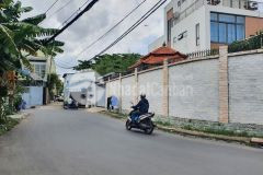 Cần bán nhà mặt tiền kd 65m2, giá hơn 5 tỷ, đường số 8, trường thọ, thủ đức.