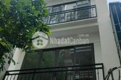 Bán nhà đẹp ngõ 155 cầu giấy,50m,5t,4m,giá chỉ 6.2 tỷ lh hải 0966866250