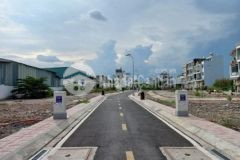 Chính chủ bán gấp nền đất 50m2 tây lân xây tự do