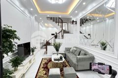 Siêu hiếm. bán nhà phố trương định, gần bạch mai, chợ mơ 30m2x4 tầng chỉnh 3 tỷ.