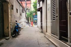 Bán nhà hoàng cầu 98m2mt 5m. ngõ thông 15m oto 11.3 tỷ.