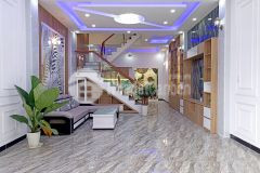 Dì 2 cần bán nhà ngay cạnh khu du lịch hố lang