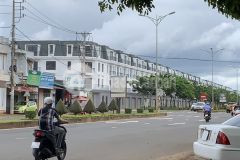 Bán lô đất dài đẹp mặt đường nguyễn chí thanh đối diện kđt eco city 6 x 50m