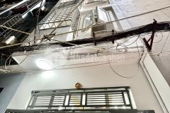 Cần bán nhà 5 tầng, diện tích 32m2, sđcc, giáp lục, tân mai, chỉ 3.79 tỷ.