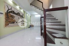 Trung tâm quận ba đình gần hồ tây 2 thoáng nội thất cao cấp 4,3 tỷ