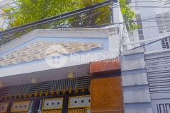 Bán nhà hxh lò siêu quận 11 4 tầng 80m2 giá 11.8 tỷ