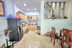 Bán nhà đội cấn ba đình,dt 4om x4t. mt 6mgiá 4,488 tỷ.