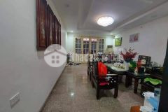 Cần bán nhà phố ái mộ ô tô tránh xe máy, kinh doanh nhỏ, vào nhà 45m2, 5t, 5 tỷ.