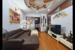 Siêu phẩm phố quan nhân, 50m2, mt 4.4m, 2 ô tô tránh, kd, giá 9 tỷ.