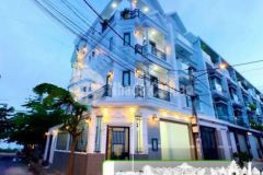 Nhà góc kdc petachim huỳnh tấn phát nhà bè