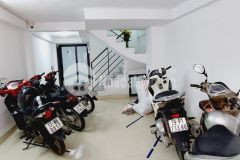 Ccmn đường 195 6 tầng thang máy 60m 8,2 tỷ