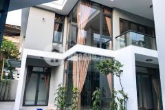 Bán cặp biệt thự mặt tiền khu bình phú 2